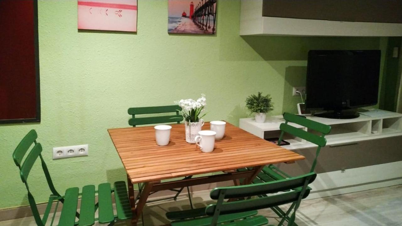 קמברילס Sunflat Holidays Vila Beach Economic Aparment מראה חיצוני תמונה